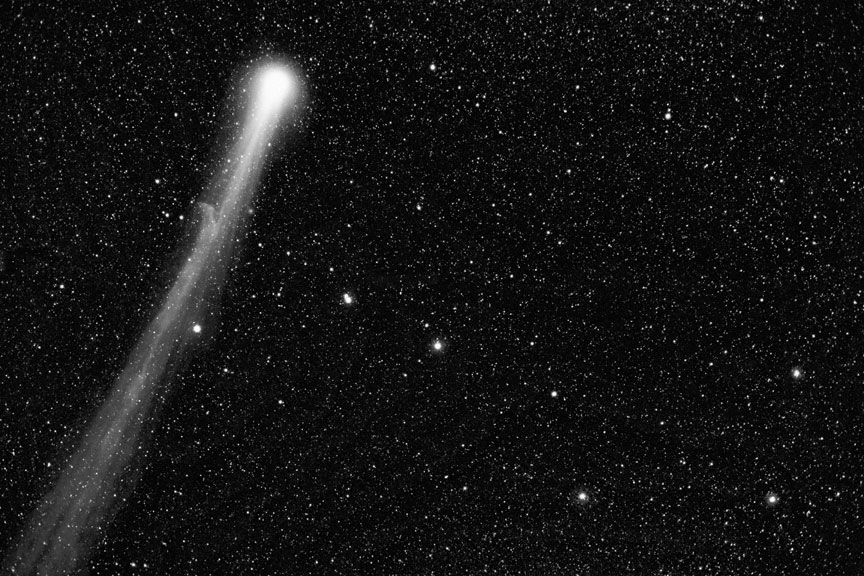 Comet Hyakutake and the Big Dipper