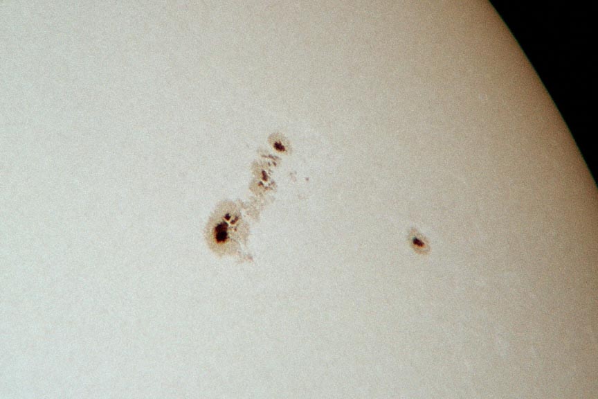 Sunspots in 2000